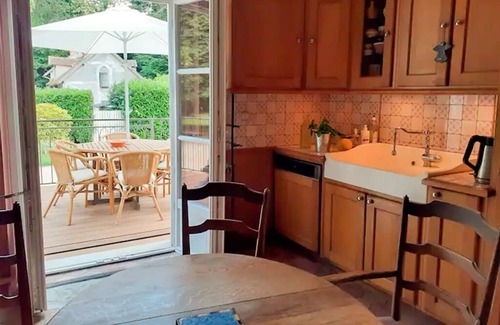 Orgeval House | La vie de Château à Orgeval, Weekly rentals