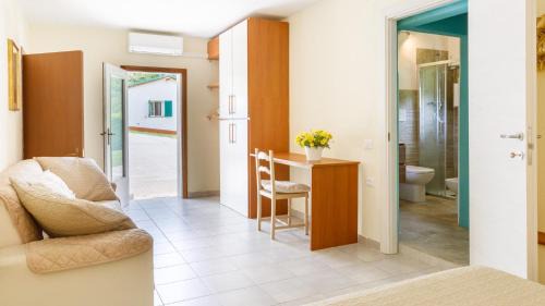 Modigliana Villa | LA VILLA DINA 10, Emma Villas