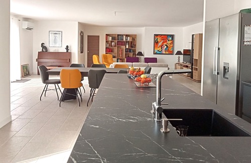 Vers-Pont-du-Gard Villa | La Villa du Garrège