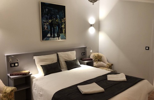 Saint-Michel-de-Fronsac House | La Villa du Château Belloy