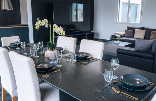 Deols Villa | La Villa Marais