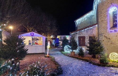 Les Mathes House | La villa rosa a corner of paradise by the sea