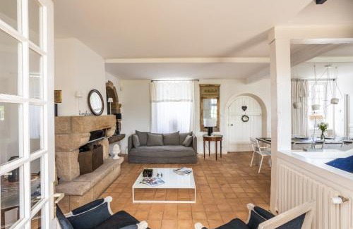 Rotheneuf-Le Pont House | La Villa Souhaitier