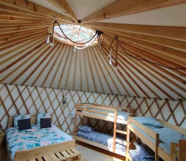 Freland Other | la Yourte des Bibis