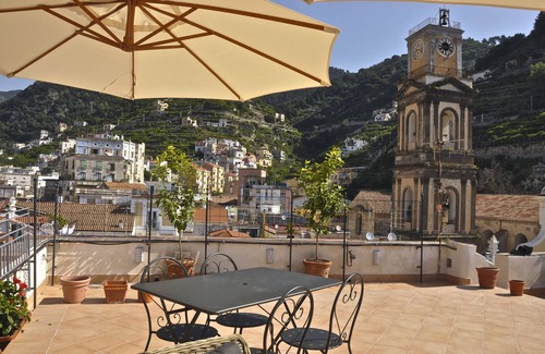 Minori Apartment | La Zinefra - Sea front apartment with large terrace