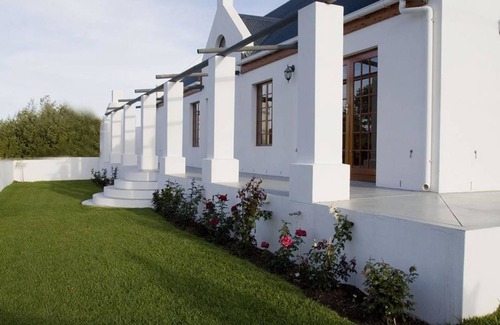 McGregor House | Lady Grey Walk Cottage