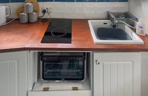 Ardens Grafton House | Lady V