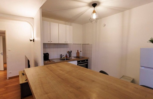 Troyes Apartment | Lafra 4 - Bright & Welcoming - Mon Groom