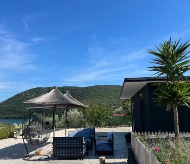 Ksamil Apartment | Lago Calmo Villa