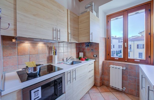 Arona Apartment | Lago Magico Pied Dans L' Eau