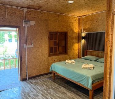 Ban Ta Khun Resort | Lak Kao Nai Resort หลักเก้า ไนท์ รีสอร์ท