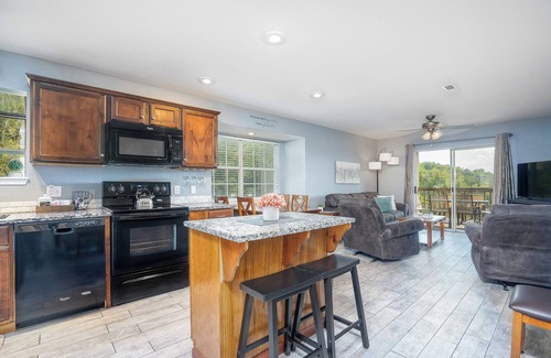 Indian Point Condo | Lake Access | No Stairs | Big Deck + Nature Trails