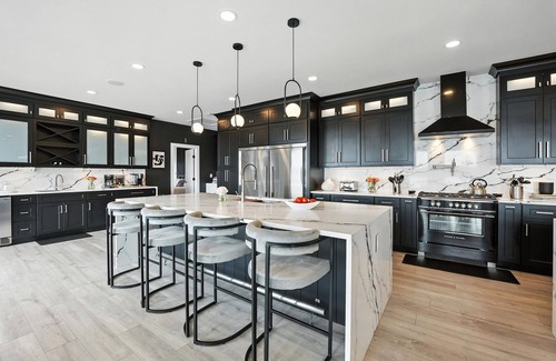 Bumpass House | Lake Anna Waterfront Retreat, Pool & Private Beach, Family-Friendly, Sleeps 16+