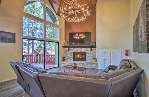 Lake Arrowhead House | Lake Arrowhead Family Home with Deck!