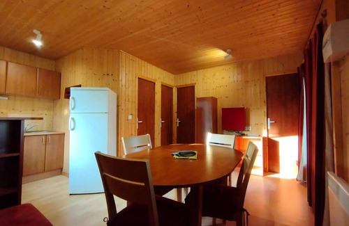Naucelle Ski Chalet | Lake Bonnefon campsite * - > NEW Chalet SPACE 31 m2 with lake view (2 bedrooms) 4 people