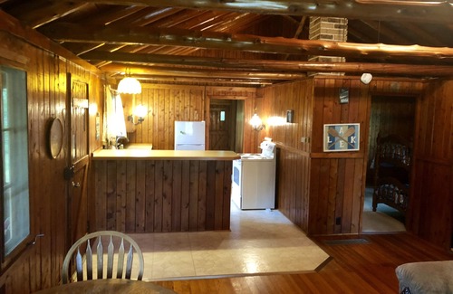 Three Rivers Cabin | Lake Cabin on 500 acre all sports lake, Snug Harbor close to Vicksburg,Kalamazoo