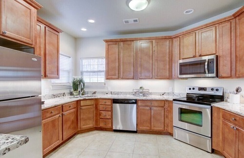 Mid America Condo | LAKE, CASINO, HORSE RACING, SPA & HIKING! "NO REGRETS" 2/2 VILLA! NO STEPS!