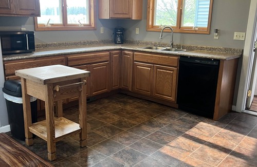 Lake City House | Lake City Getaway