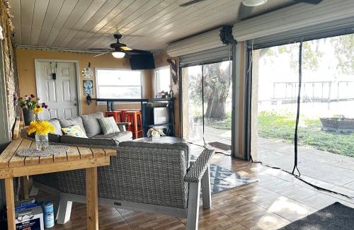 Highland House | Lake Francis Lily Pad