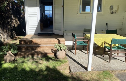 Mount Ruapehu Ski Area House | Lake front cottage Omori