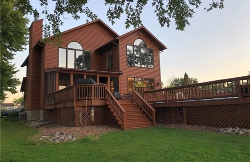 Brewerton House | Lake front house with Pool and hot tub and game room