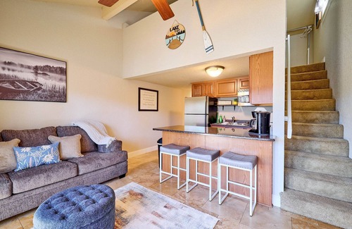 Mid America Condo | Lake Front in Hot Springs! Cozy, Water views and more!