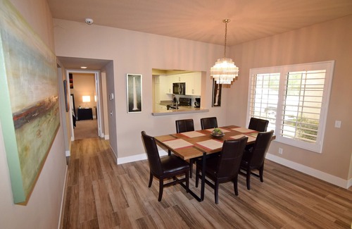 Palm Desert Condo | Lake Front On The Golf Course ! No taxes for stay of 28 nights or longer.