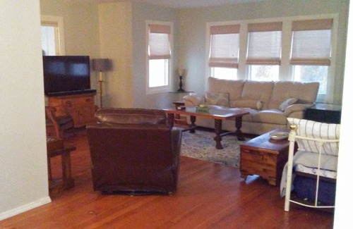 Zenda House | Lake Geneva Vintage Vibe Cottage