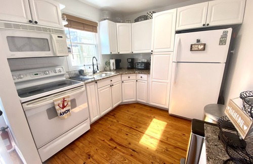 Lake Hopatcong House | Lake Hopatcong Lake House w/Private Dock and Grill