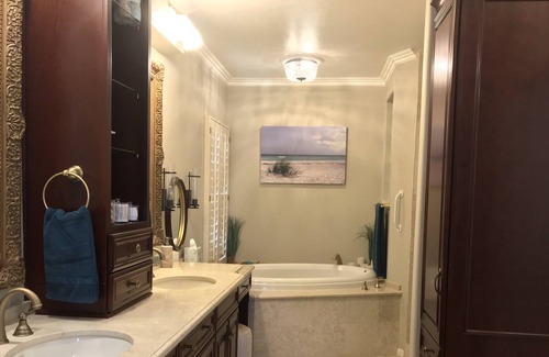 The Islands House | Lake House in the Desert - “The Islands" - Pool and Paddle Boat