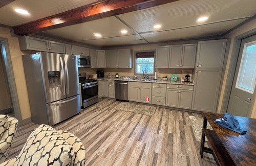 Smithville Cottage | Lake it Easy! at Center Hill Lake