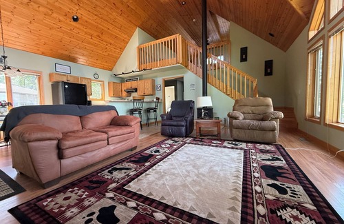 Aitkin Cabin | Lake Life All Year Round, 4 Seasons Of Fun! Unwind & Stay Awhile. BOOK NOW