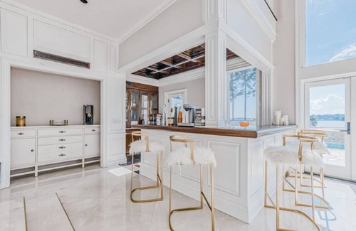 Lake Murray of Richland Villa | Lake Murray Manor Estate