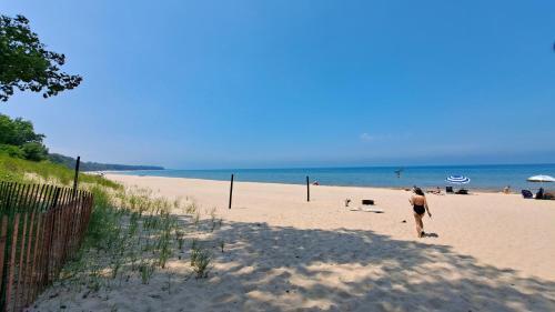 Lakeside House | Lake Perch