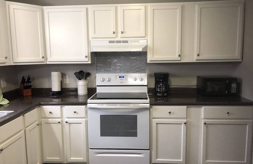 Zavalla House | Lake Sam Rayburn - Plenty of boat parking