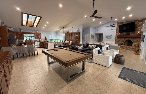 Lake Placid House | Lake Sirena Retreat 5 BR Waterfront Oasis w/Pool