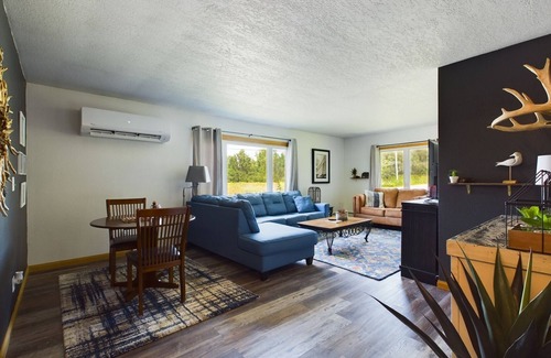 Munising House | Lake Superior/Munising Bay Sunsets ANNIES EDGE