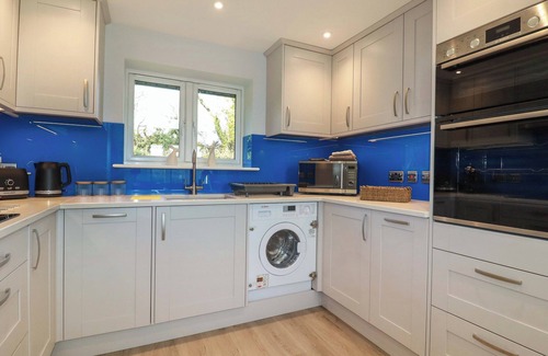Newquay Cottage | Lake View
