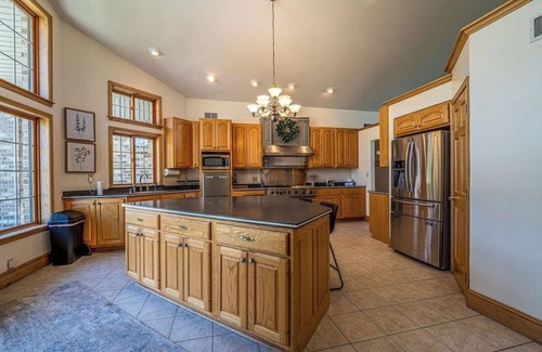 Wellsboro House | Lake View Lodge w/Indoor Pool, Hot Tub, Theater