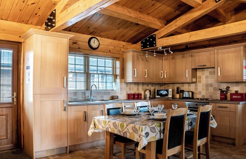 Old Leake Cottage | Lake View Lodges - 25076