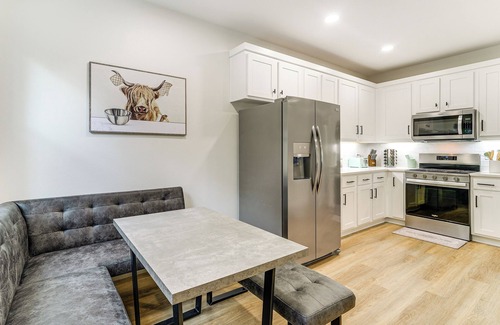 Lone Star Cottage | Lake-view Retreat w/Games & Yard in Daingerfield