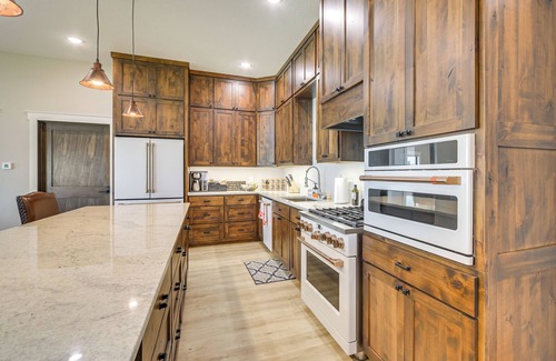 Amery Cabin | Lake Wapogasset Home w/Dock: 7 Mi to Amery