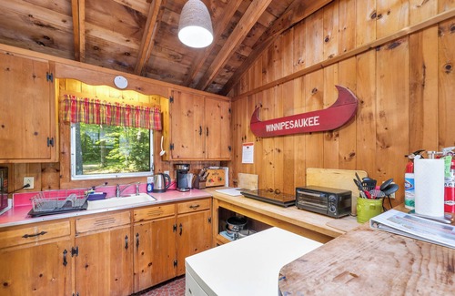 Moultonborough Cabin | Lake Winnipesaukee Waterfront Cottage in Moultonborough