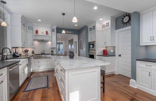 West Alton House | Lake Winnipesauke compound sleeps 22 in 13 bedrooms stunning sunset views