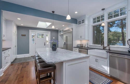 West Alton House | Lake Winnipesauke compound sleeps 22 in 13 bedrooms stunning sunset views