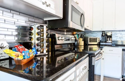 Sherrills Ford House | Lakefront 3BR Dock + Boat Ramp, Pet-Friendly