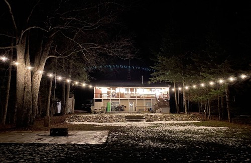Crandon Cabin | Lakefront Cabin - less than 1 mile from the UTV/Snowmobile trails!