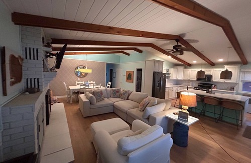 Detroit Lakes Cabin | Lakefront Cabin on LAKE MELISSA with huge sand beach - Near Detroit Lakes