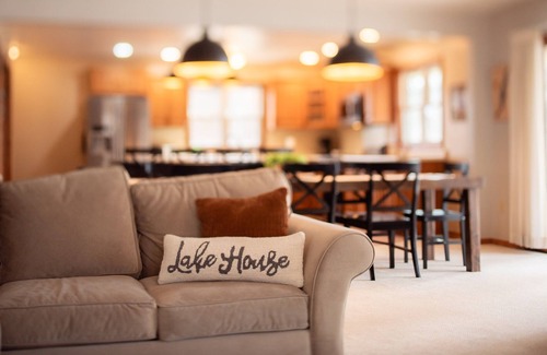 Birchwood Cabin | Lakefront Cabin w/Firepit Nights & Scenic Views