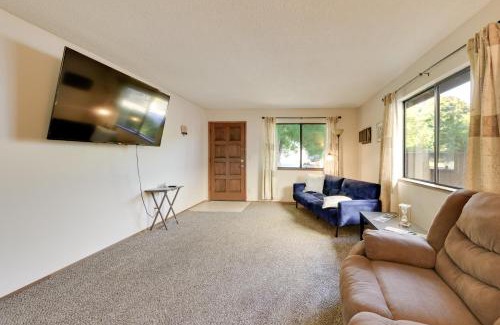 Clear Lake House | Lakefront California Townhome Near Wineries!
